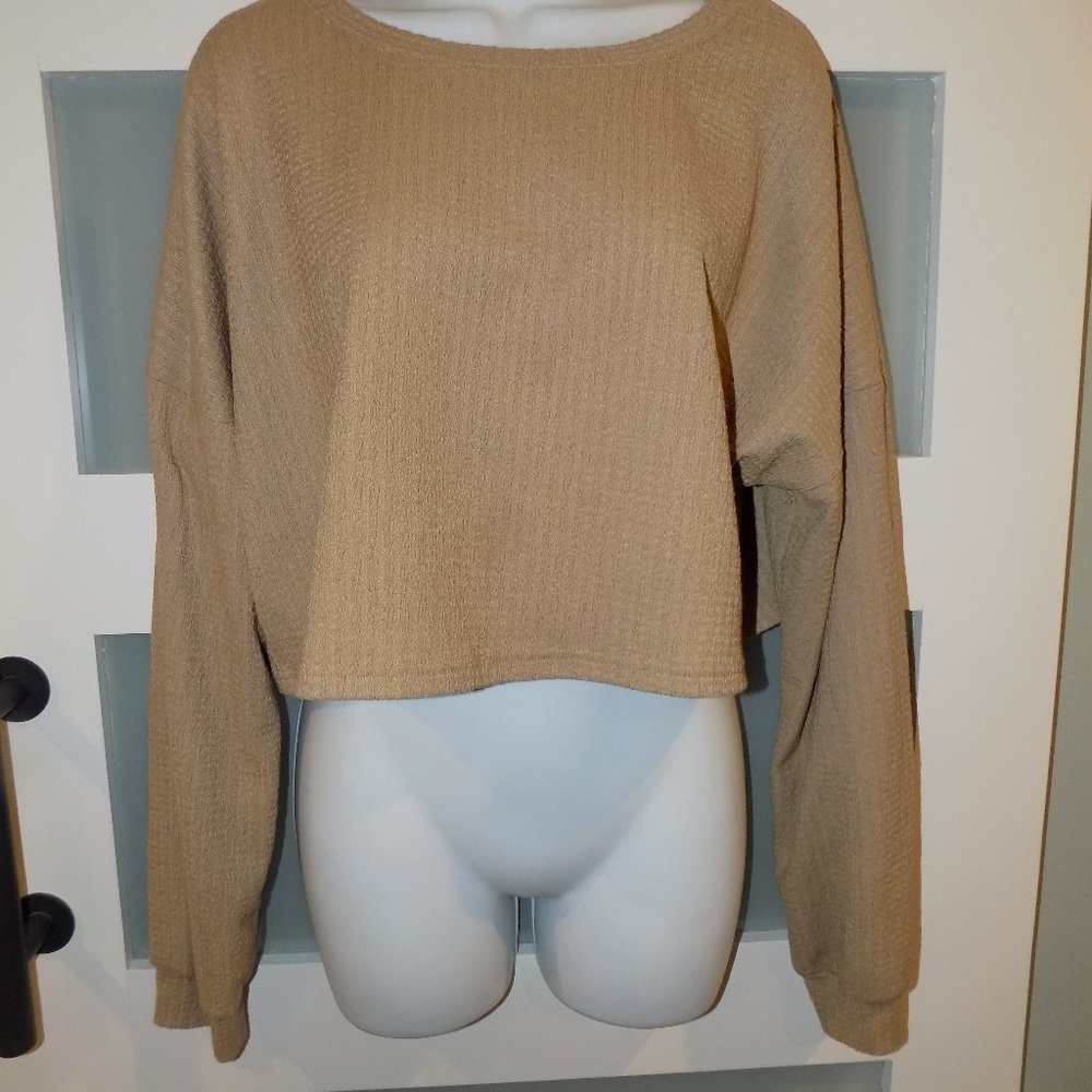 SHEIN Beige LS Boat Neck Cropped Top Size M Women's